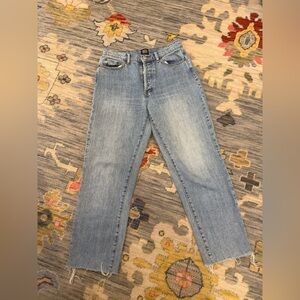 BDG high-rise Slim Straight-leg jeans button fly raw hem light wash size 27